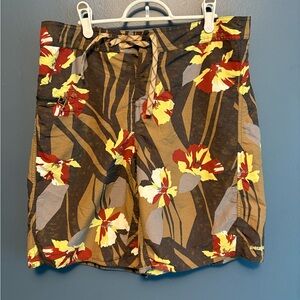 Patagonia Men’s Size 33 Floral Moc Hybrid Boardshorts Swim
